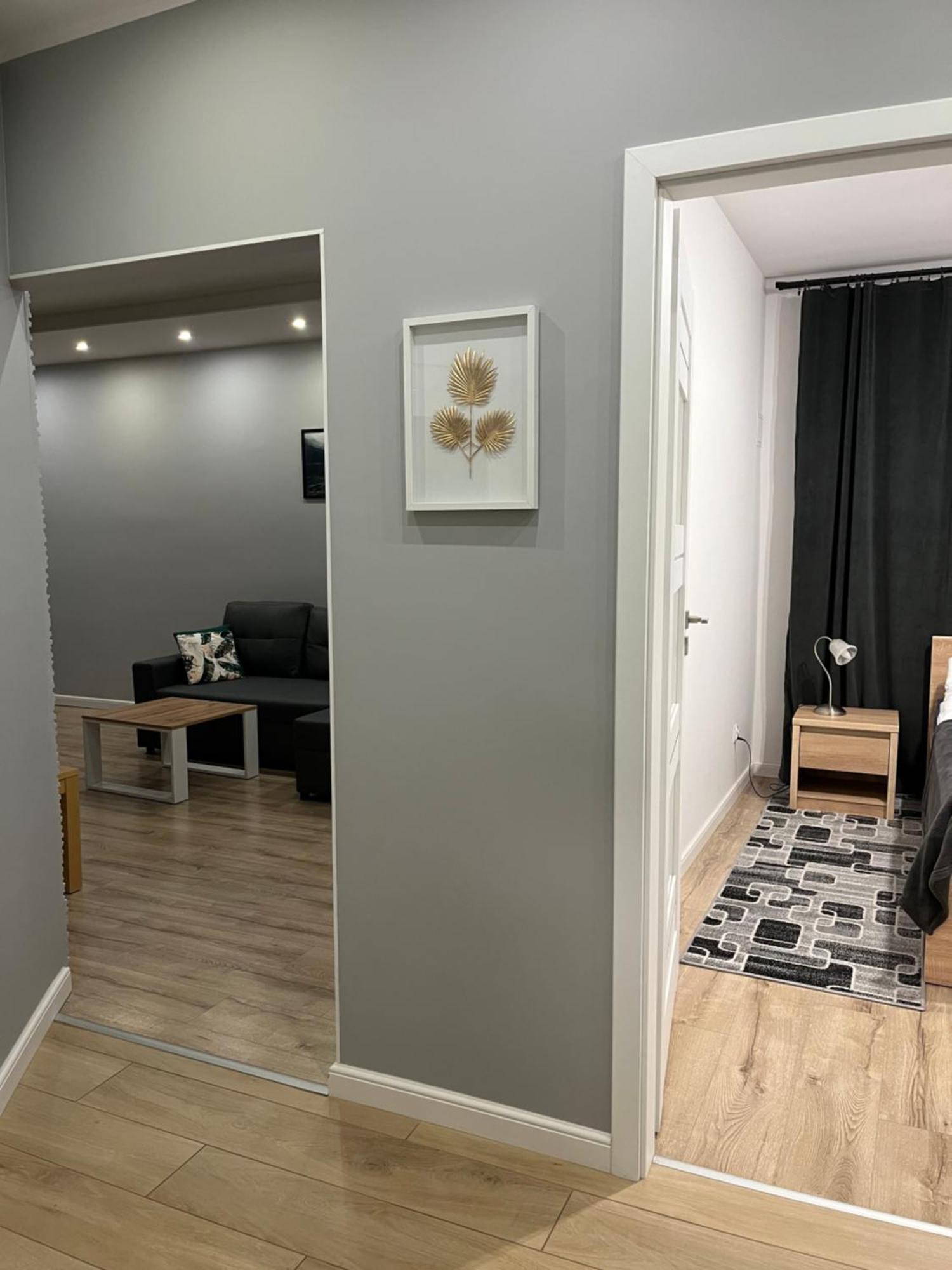 Appartement Nowoczesny Apartament Z Przestronna Lazienka à Stalowa Wola Extérieur photo